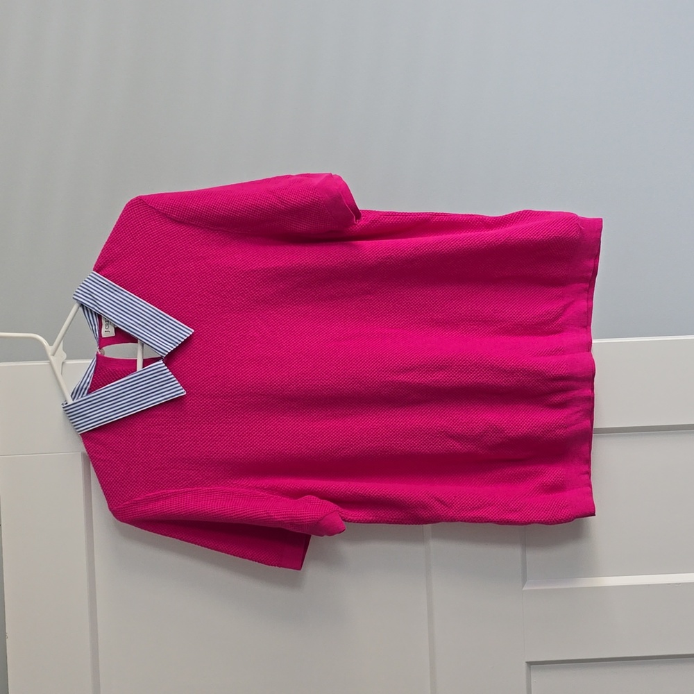 Pink S/S Sweater w/ Blue and White Collar